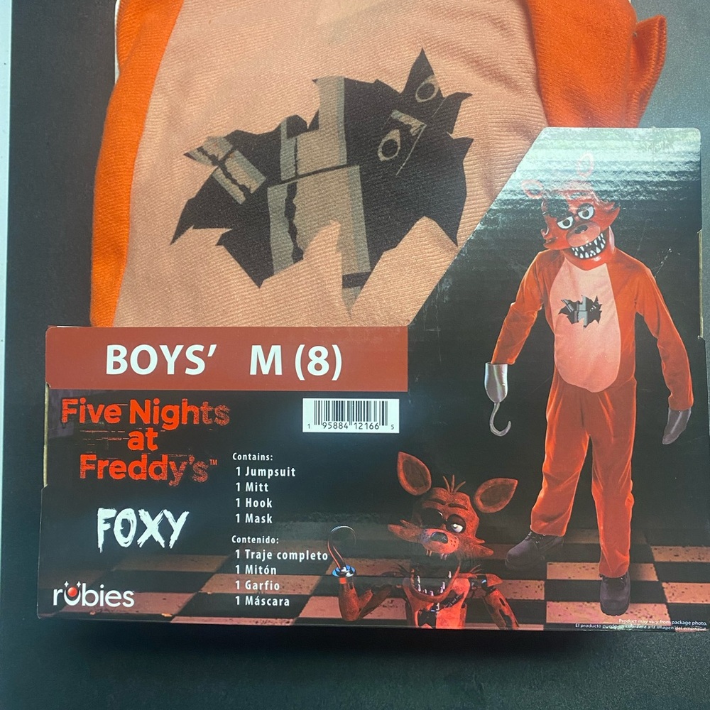 Five nights at Freddy’s Foxy kids costume new in the box